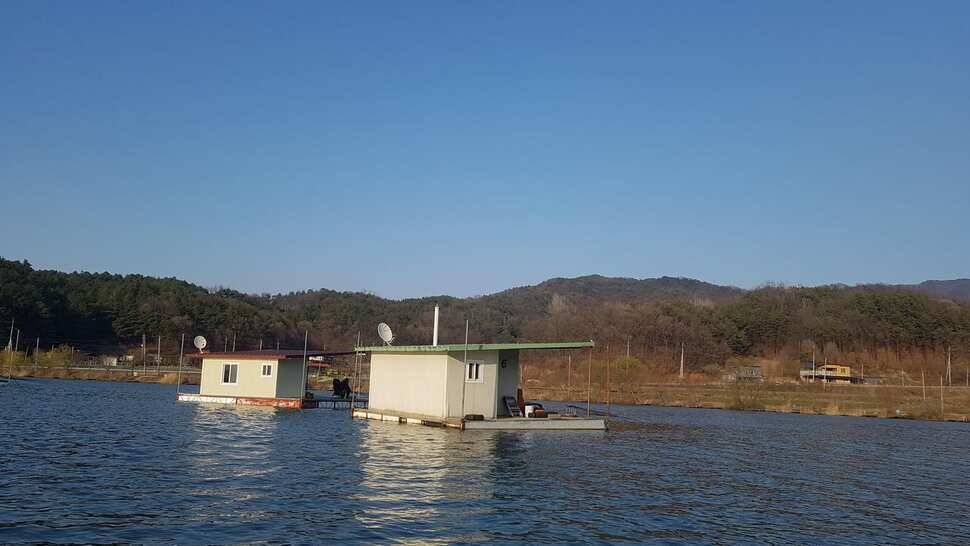 강풍에도 전좌대 마릿수라도 나왔네요 수고하셨읍니다 (유료터정보 - 유료터점주조황)