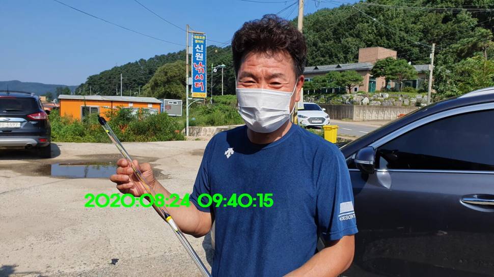 신원낚시터 8월27일 토종붕어 45짜리와 덩어리들 사진입니다 (유료터정보 - 유료터점주조황)