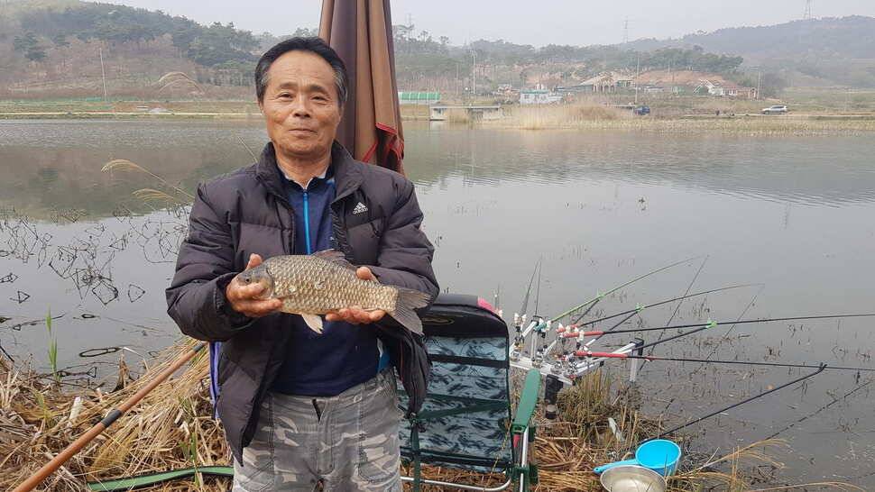 가교리낚시터 4월 19일 조황 (유료터정보 - 유료터점주조황)