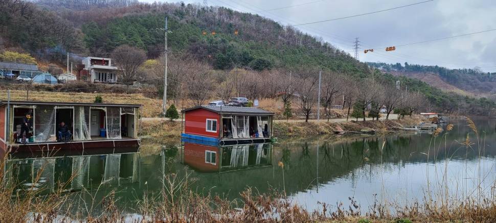 봄붕어낚시 힐링 양평 수곡낚시터 세째주말 조황 붕어방류 (유료터정보 - 유료터점주조황)