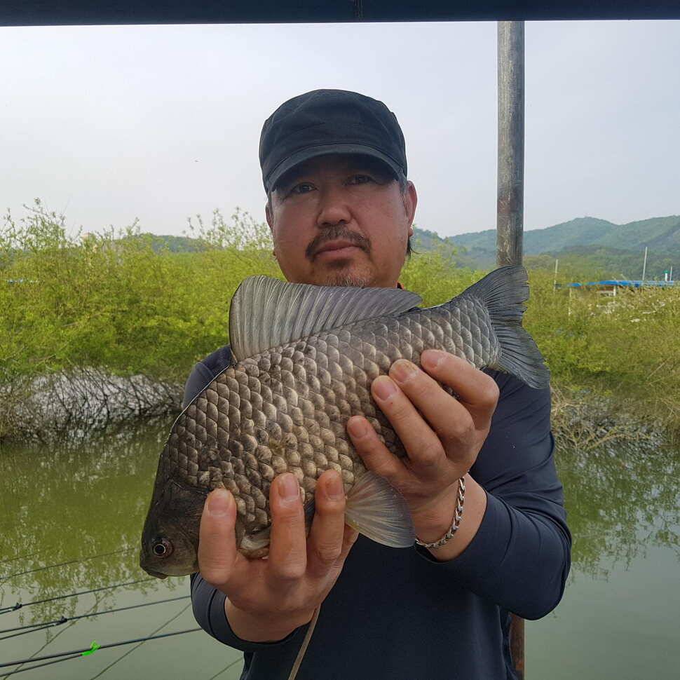 황금연휴 오산집 조황 (유료터정보 - 유료터점주조황)