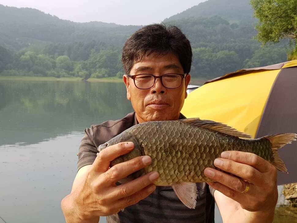 아름다운계곡속에자리잡은장계지에서 (유료터정보 - 유료터점주조황)