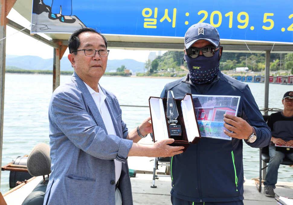 신원낚시터 제1회 밴드낚시대회 소식 입니다 (유료터정보 - 유료터점주조황)