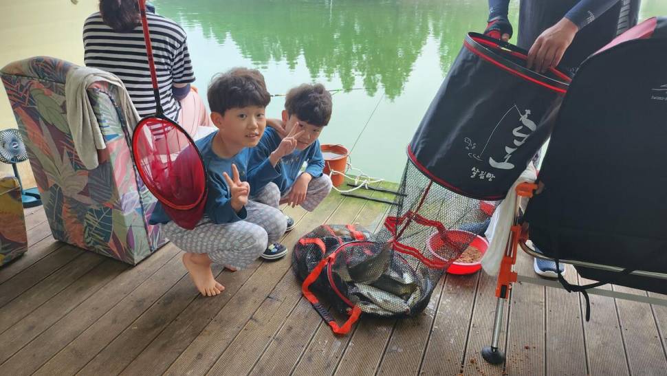 8 월 26일 거청낚시터 (유료터정보 - 유료터점주조황)