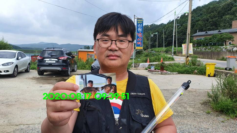 신원낚시터 8월27일 토종붕어 45짜리와 덩어리들 사진입니다 (유료터정보 - 유료터점주조황)