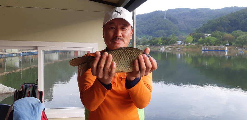 힐링 수곡낚시터 호조황이 큰편차없이 어제와 오늘도 이어지고 있습니다 (유료터정보 - 유료터점주조황)