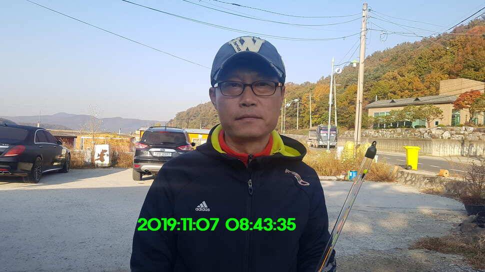 신원낚시터11월13일 토종붕어 방류와 조황 소식입니다 (유료터정보 - 유료터점주조황)