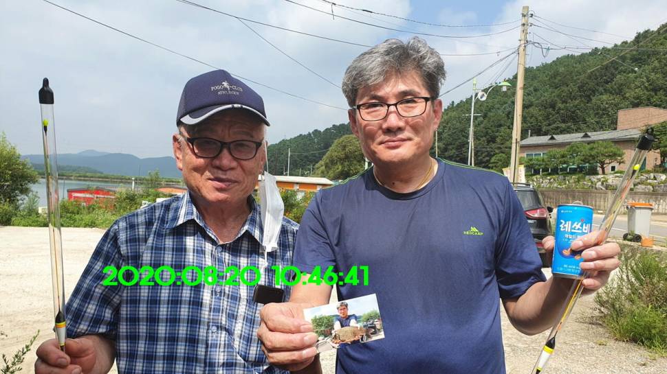 신원낚시터 8월27일 토종붕어 45짜리와 덩어리들 사진입니다 (유료터정보 - 유료터점주조황)