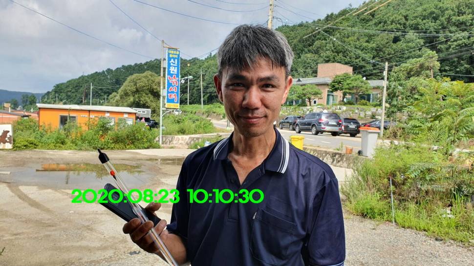 신원낚시터 8월27일 토종붕어 45짜리와 덩어리들 사진입니다 (유료터정보 - 유료터점주조황)