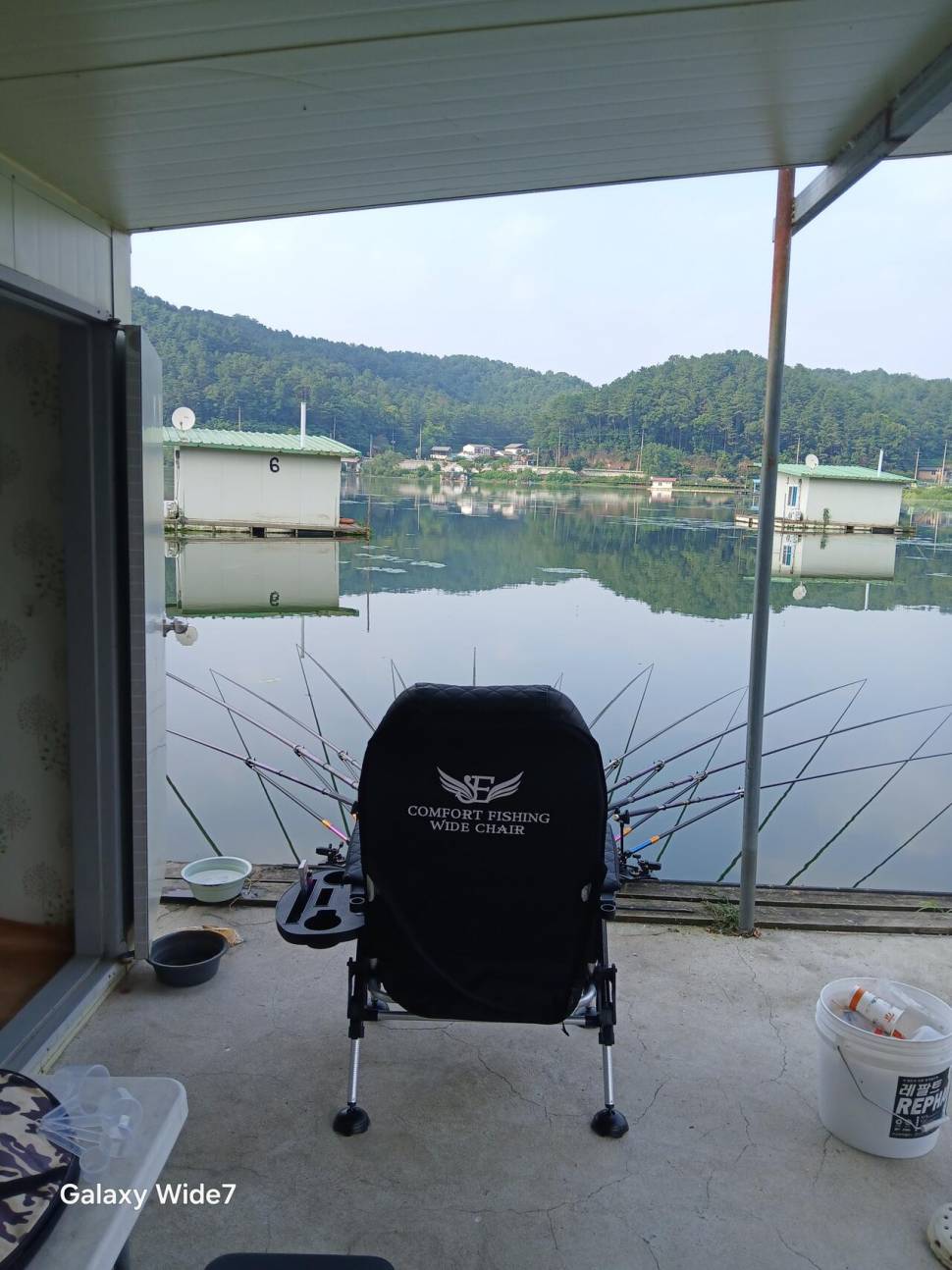 무더위가 심하네요 주말 전좌대 만석에 감사합니다 (유료터정보 - 유료터점주조황)