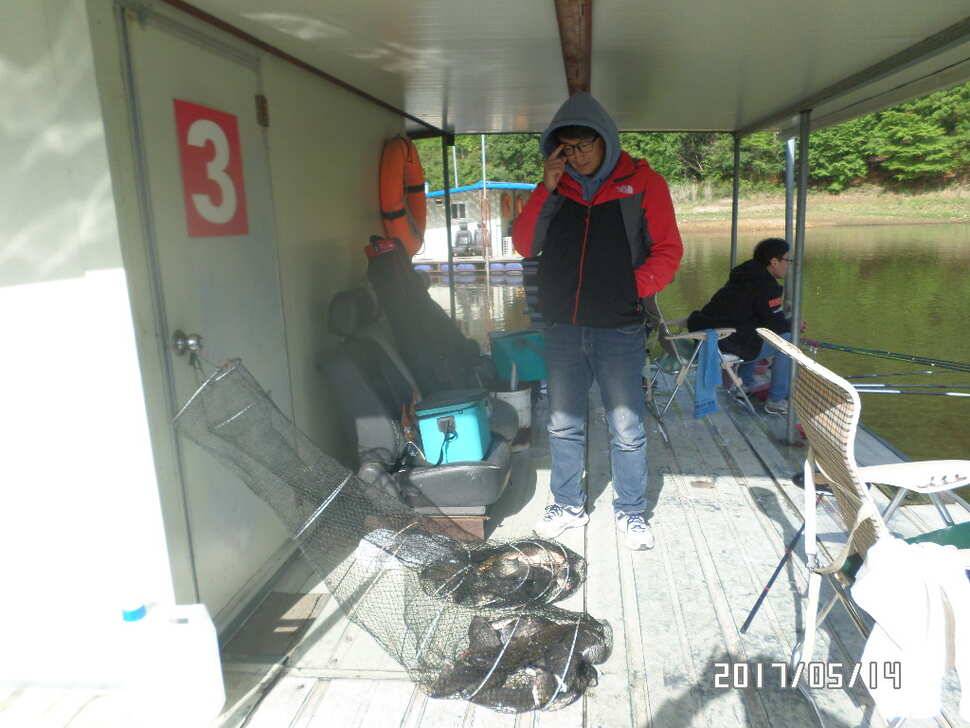 아산 신수지 5월 둘째주말화보입니다 (유료터정보 - 유료터점주조황)