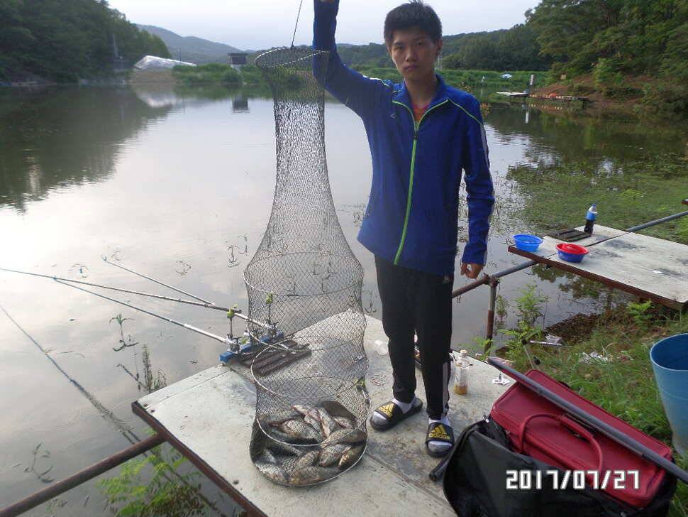 아산 신수지 주중 모습입니다 (유료터정보 - 유료터점주조황)