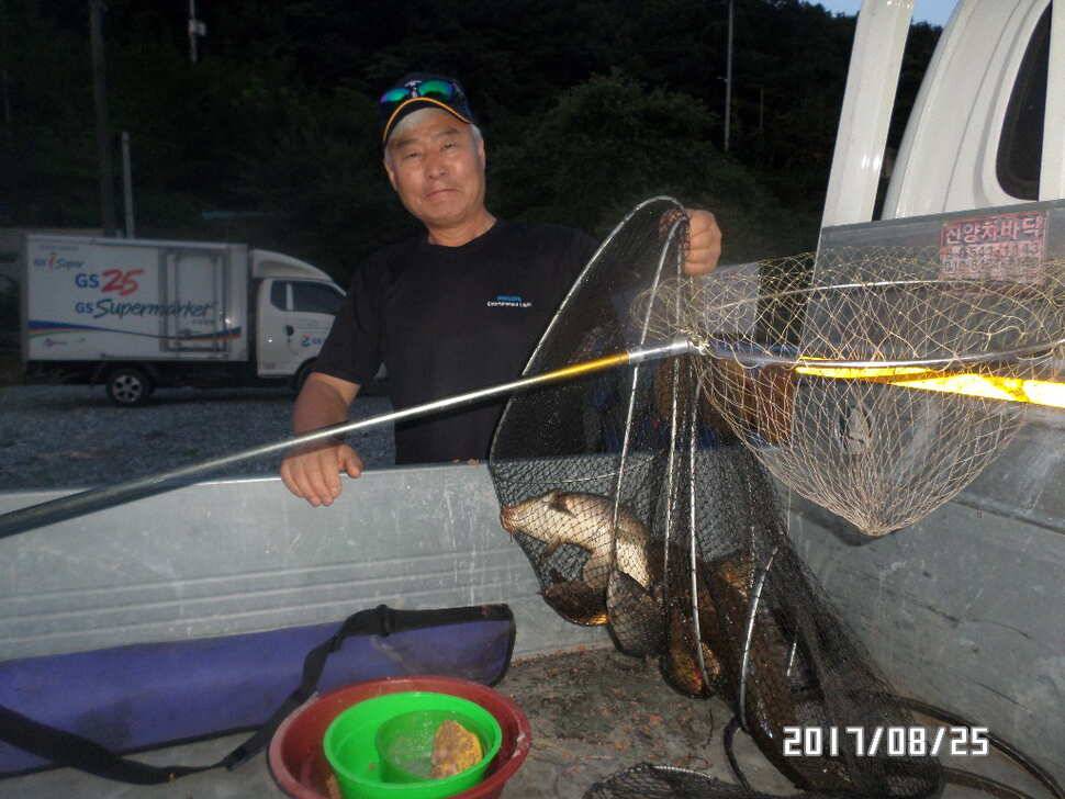 아산 신수지 8월 마지막주말 화보입니다 (유료터정보 - 유료터점주조황)