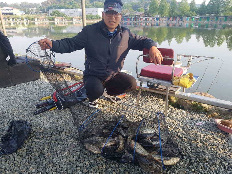 만수위의 거청낚시터 붕어조황 5월 18일 (유료터정보 - 유료터점주조황)