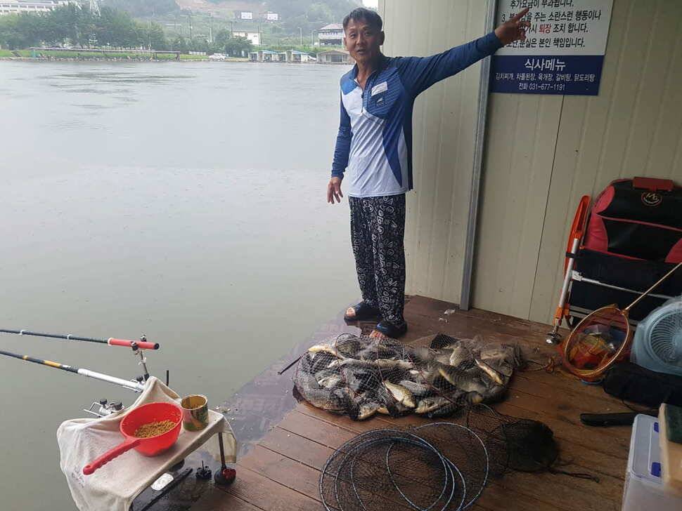 경기도 안성 거청낚시터 붕어조황 8월 20일 (유료터정보 - 유료터점주조황)