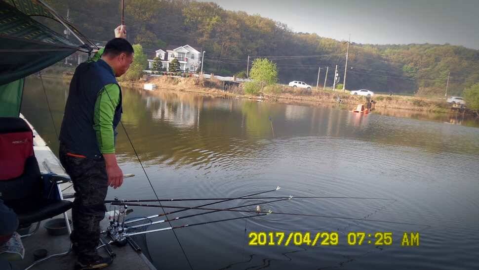반제낚시터 조황좋습니다 (유료터정보 - 유료터점주조황)