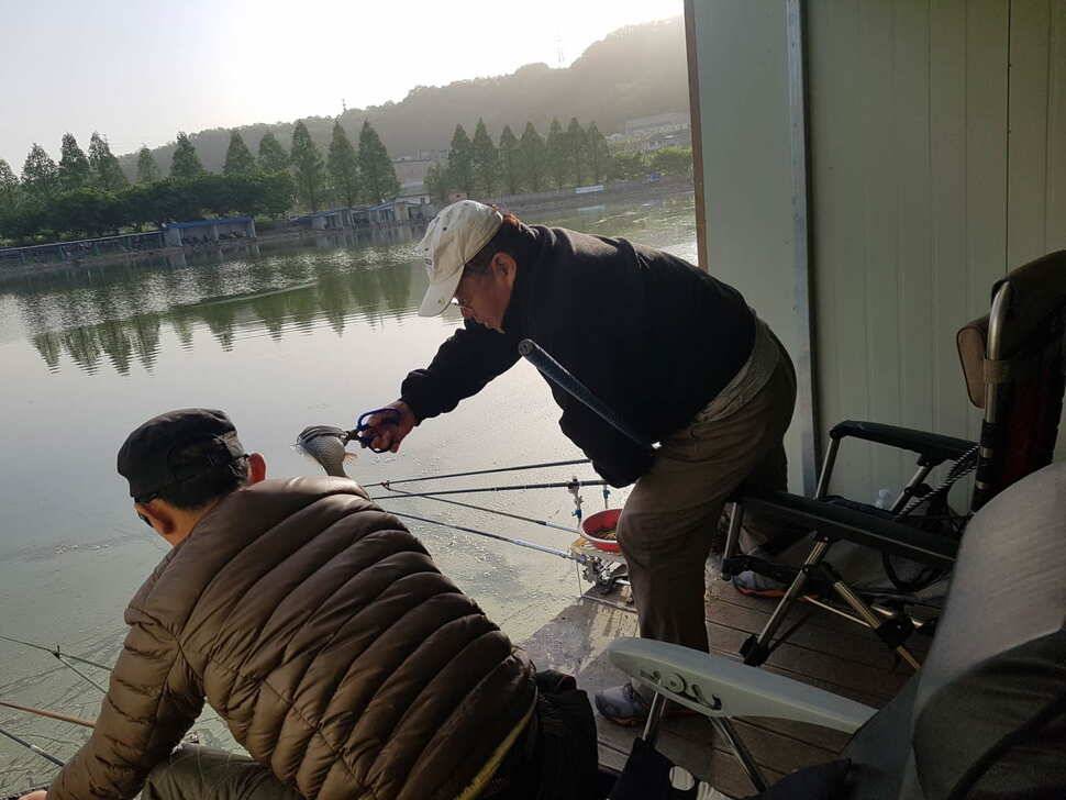 수위변동 없는 낚시터 5월 06일 붕어조황 (유료터정보 - 유료터점주조황)