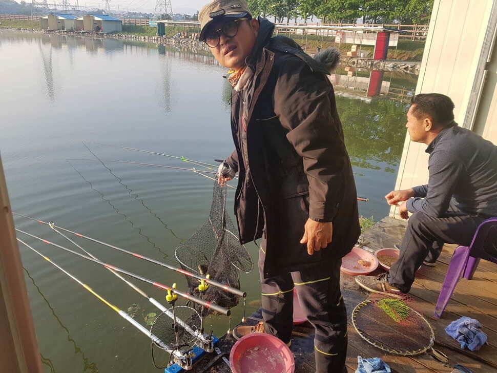 만수위의 거청낚시터 붕어조황 5월 17일 (유료터정보 - 유료터점주조황)