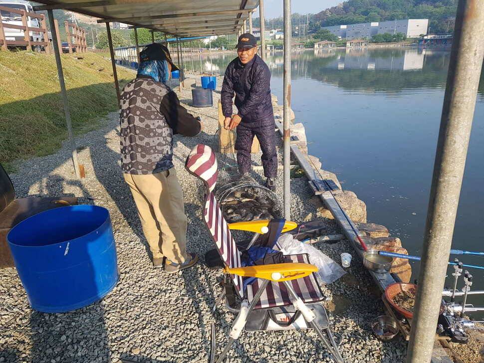 만수위의 거청낚시터 붕어조황 5월 17일 (유료터정보 - 유료터점주조황)