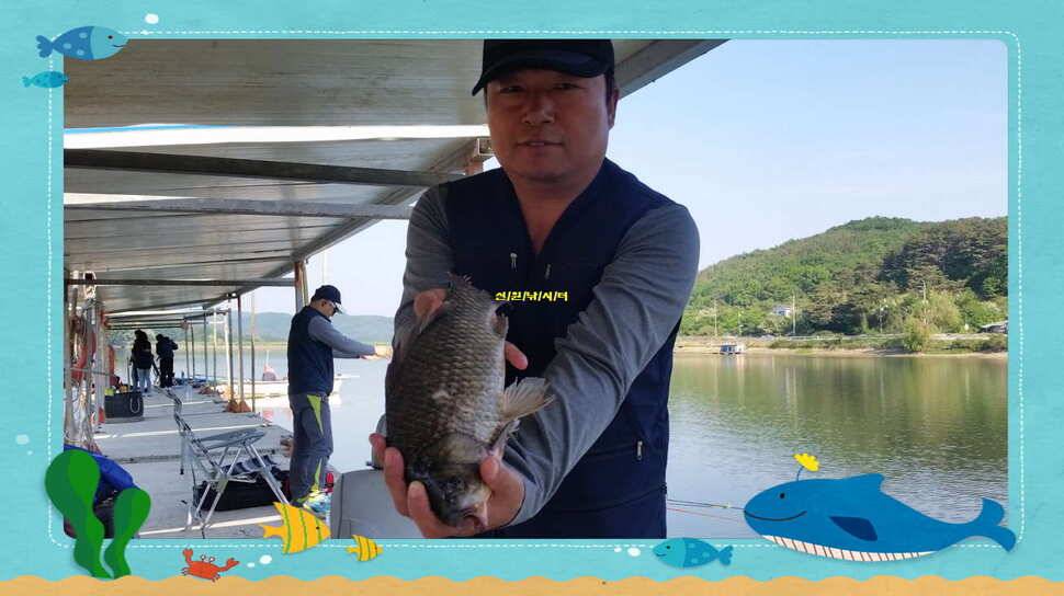 5월 셋쨋주 대형 민물장어와 조황소식 (유료터정보 - 유료터점주조황)