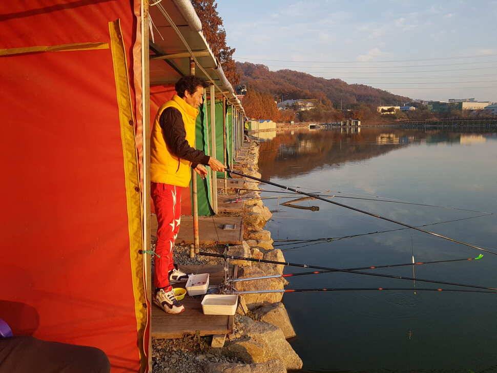 11 월 14 일 경기도 안성 거청낚시터 붕어조황 (유료터정보 - 유료터점주조황)