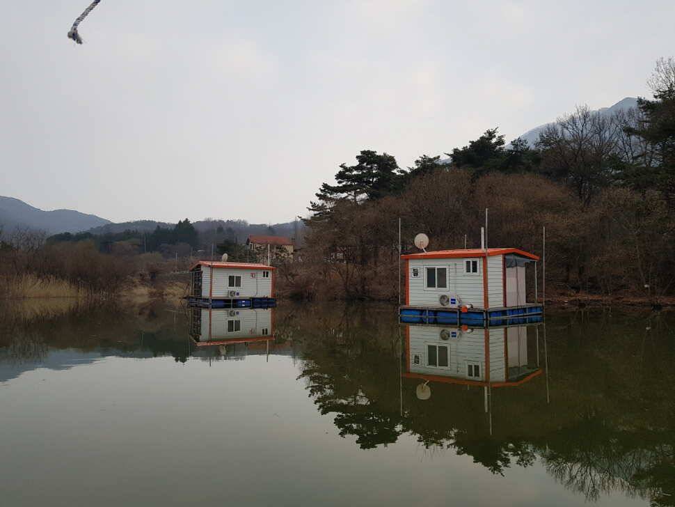 아산 산들낚시터의 연 이은 4짜 행진 (유료터정보 - 유료터점주조황)