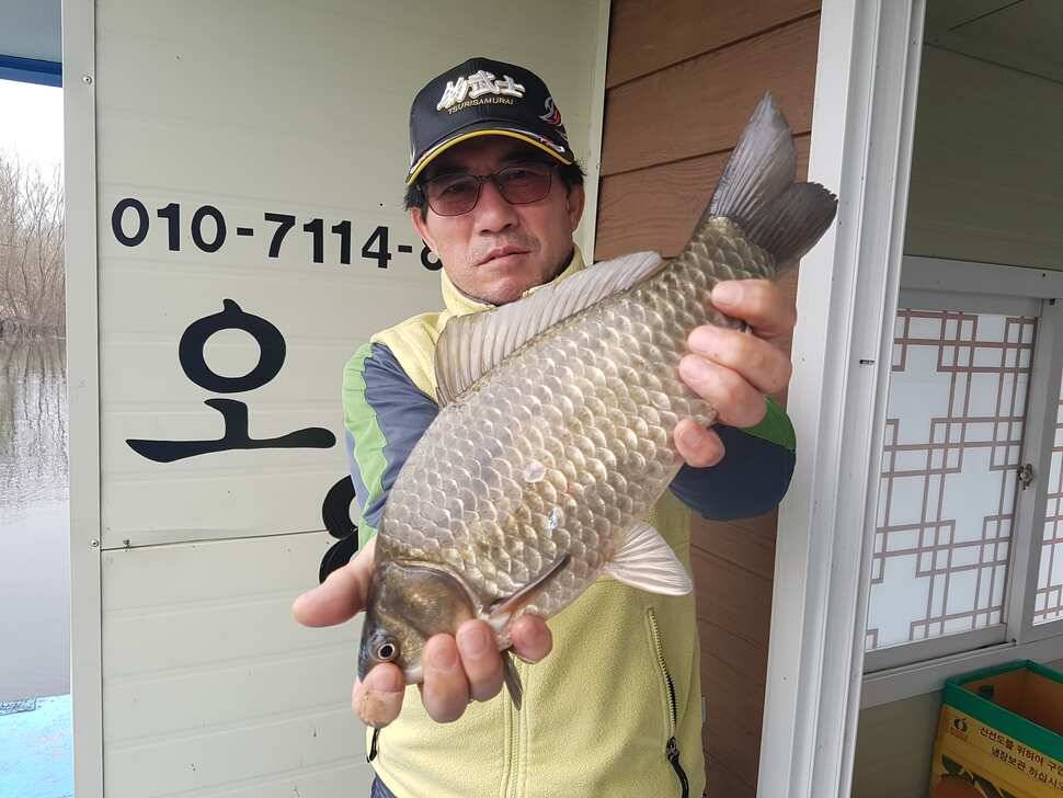 진정한 마리수 조황 대물사짜 (유료터정보 - 유료터점주조황)