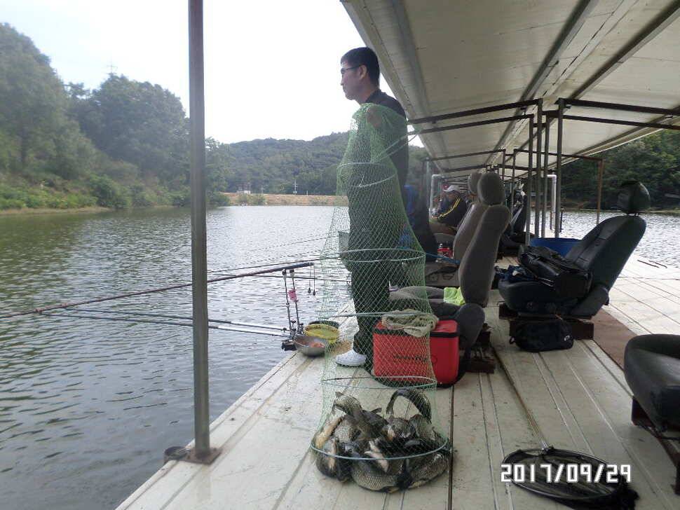 아산 신수지 9월 머지막주말 화보입니다 (유료터정보 - 유료터점주조황)