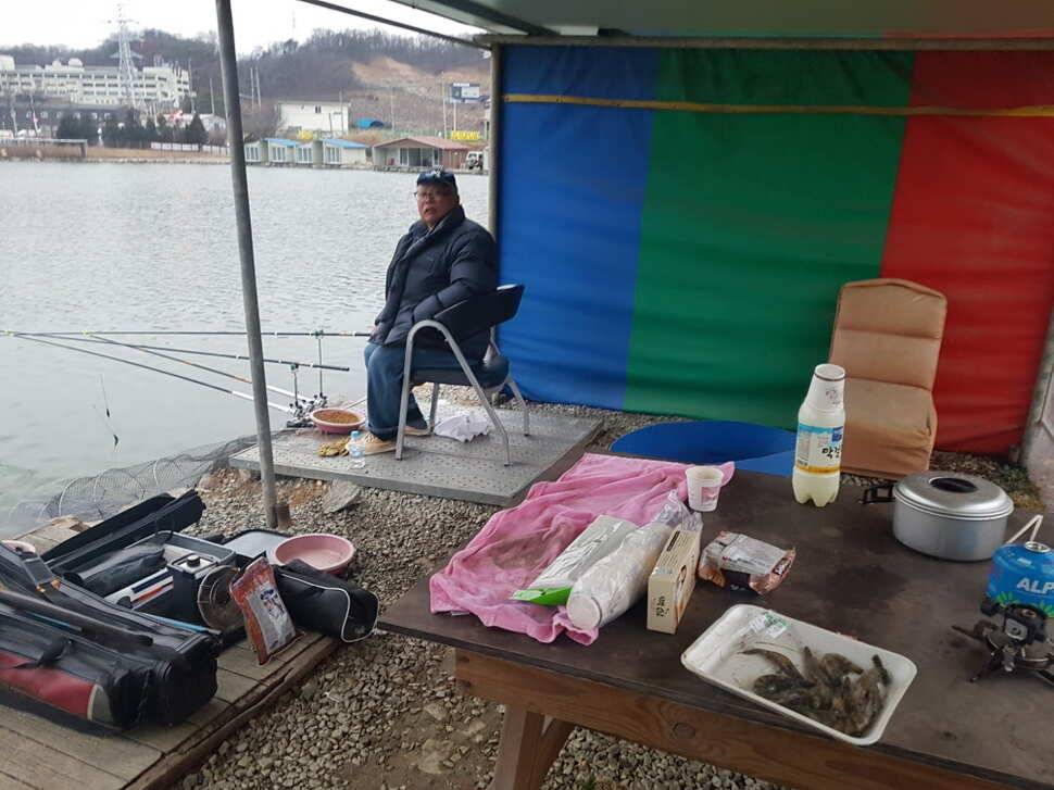 안성 거청낚시터 붕어조황 3 월 8 일 (유료터정보 - 유료터점주조황)