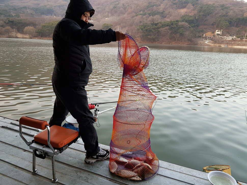 아산 산들낚시터의 상큼한 3월 첫째주 주말 모습올립니다 (유료터정보 - 유료터점주조황)