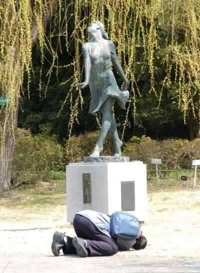 거 봐요 벌써 목요일 (커뮤니티 - 자유게시판)