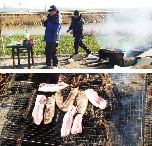 턱빠진 남자갈대 속의 남자 (커뮤니티 - 자유게시판)