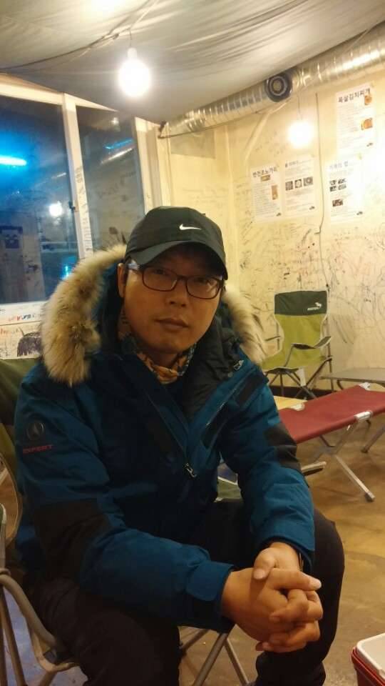 제 얼굴입니다 (커뮤니티 - 자유게시판)
