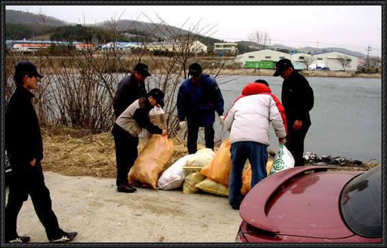 소중한 월님 십시일반 조금씩 힘을 모아 봅시다 (커뮤니티 - 자유게시판)