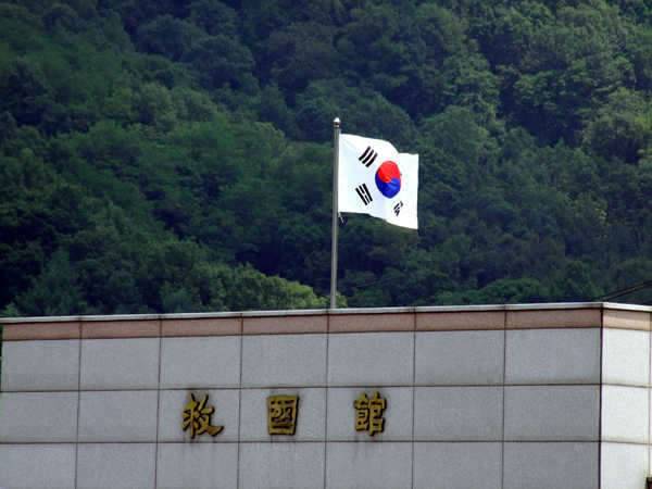 9살짜리가 뭘 알겠습니까만은 (커뮤니티 - 자유게시판)