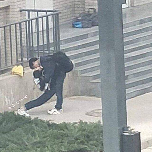 짤 올려요 (커뮤니티 - 자유게시판)