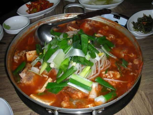 매운탕 맛있게 끓여서 먹기 (커뮤니티 - 자유게시판)