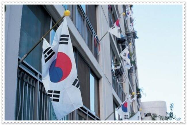 태극기를 중국이 만들었다고 (커뮤니티 - 자유게시판)