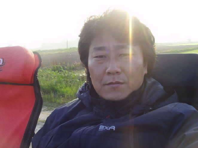 김탁 인사드립니다 (커뮤니티 - 자유게시판)