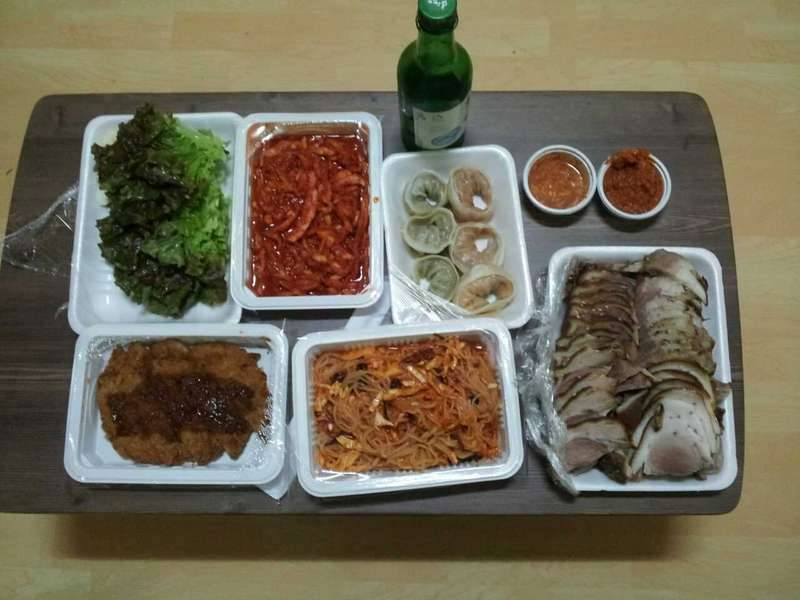 족발 좀 드십시요 (커뮤니티 - 자유게시판)