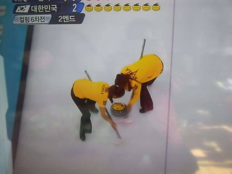 컬링소치 동계 재미 있습니다 (커뮤니티 - 자유게시판)