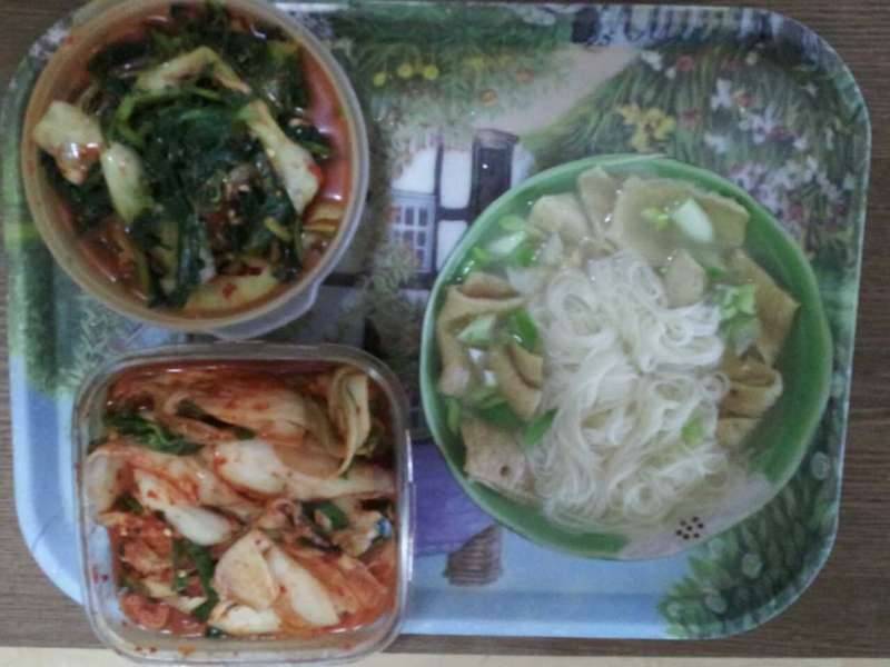 가장 간편히 만든 초 간단 국수입니다 (커뮤니티 - 자유게시판)