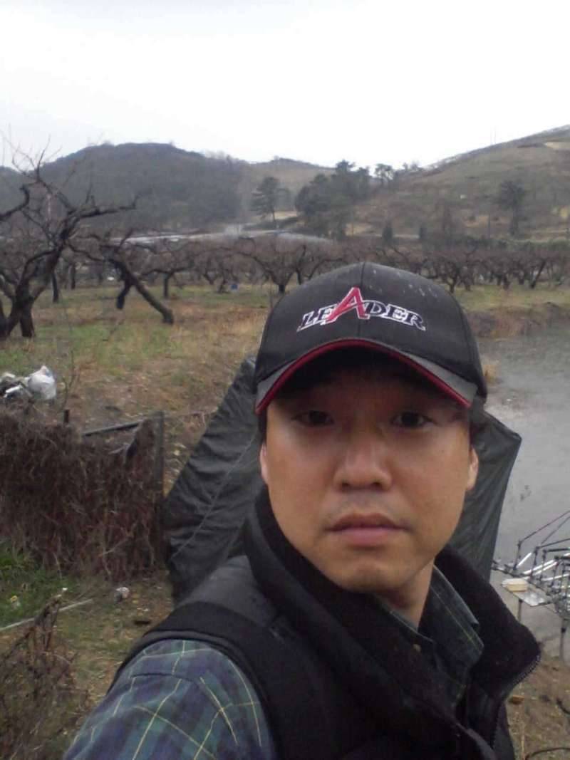 에휴비 맞고 뭐하는건지ㅋㅋ (커뮤니티 - 자유게시판)
