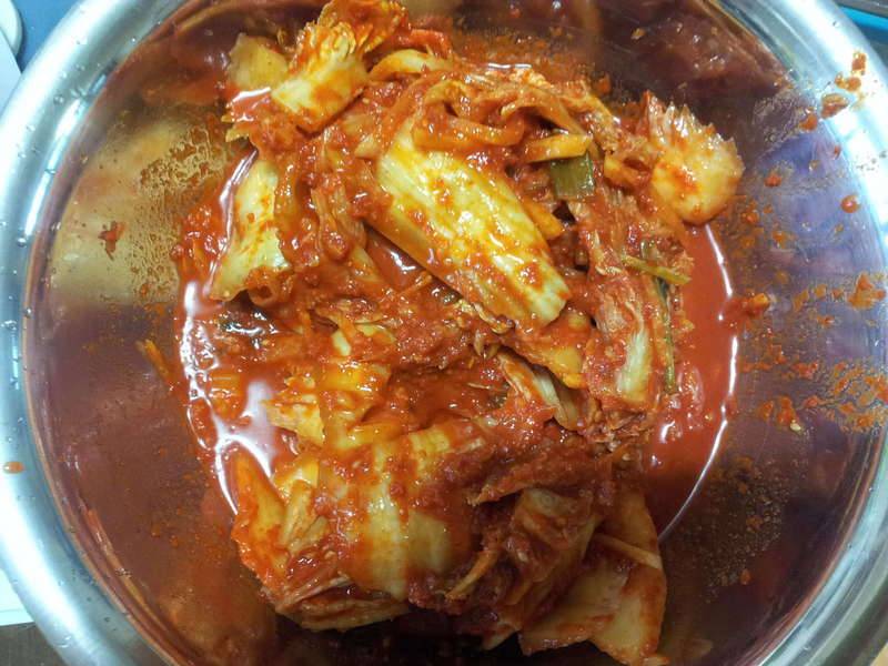 김치 말이 냉 칼국수 (커뮤니티 - 자유게시판)