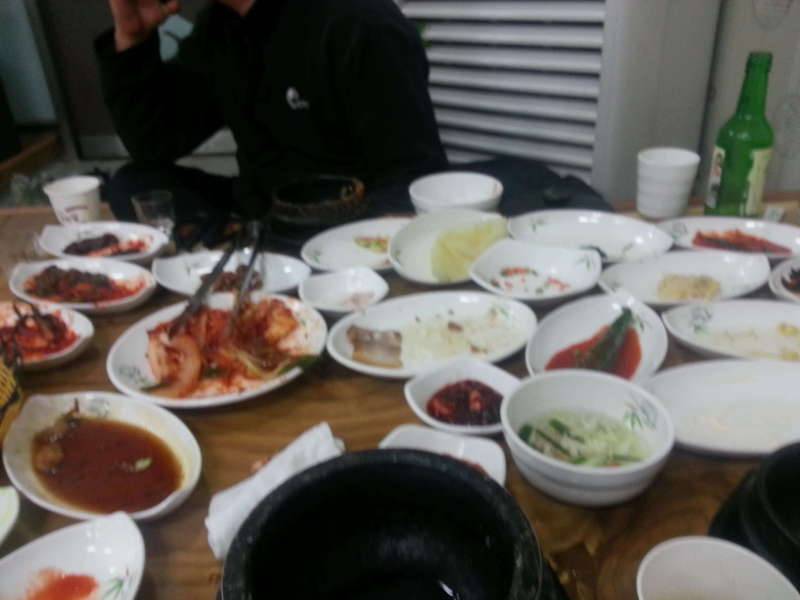 연밭 소류지에서 (커뮤니티 - 자유게시판)