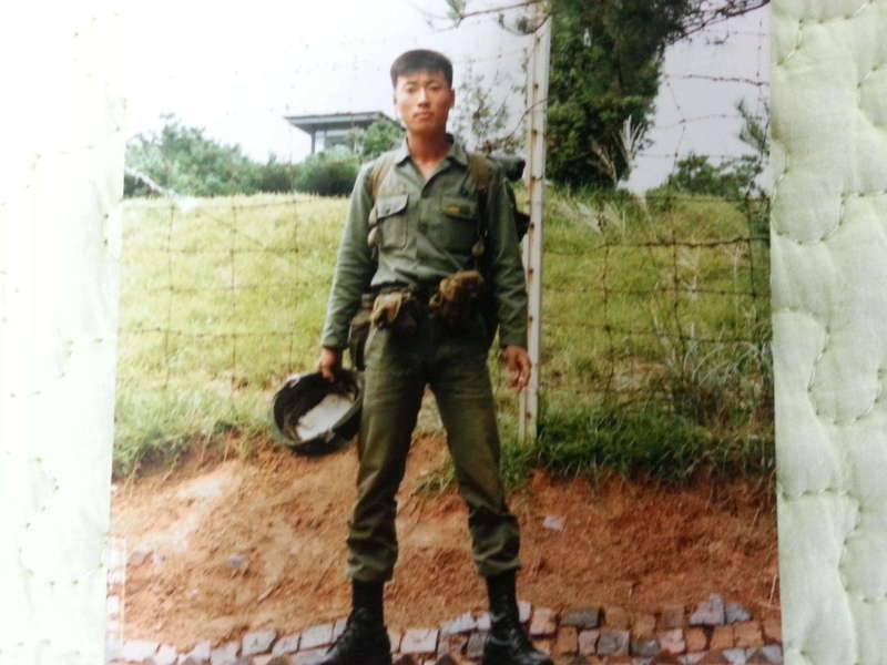 요즘군대 뭐그리 시끄러운지 (커뮤니티 - 자유게시판)