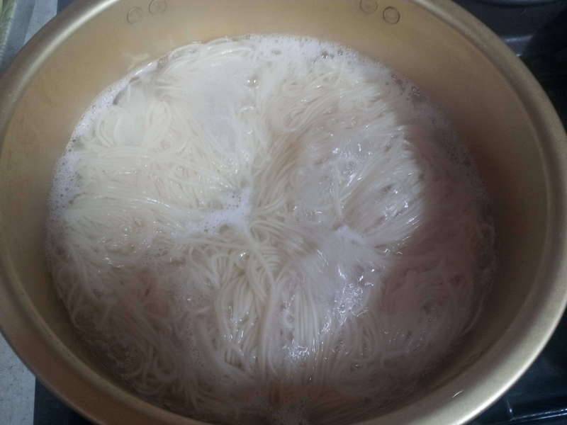 야식김치 말이 국시 (커뮤니티 - 자유게시판)