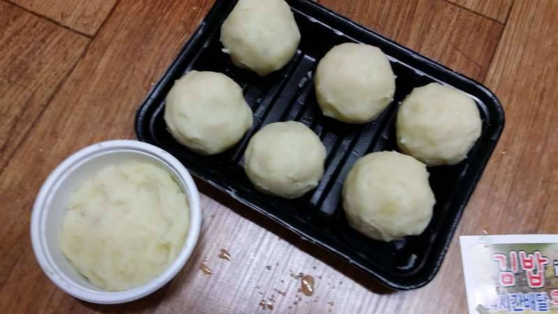 친구놈과 함께 (커뮤니티 - 자유게시판)