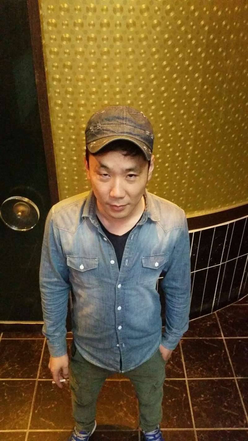 손님은없고ㅜㅜ 동생과 셀카질ㅋ (커뮤니티 - 자유게시판)