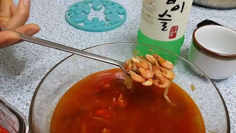 점심 식사들 하세요 (커뮤니티 - 자유게시판)